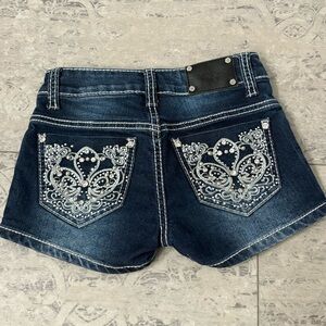 Rodeo Girl | Big Girl’s SZ 10 Embellished Western Dark Denim Jean Shorts